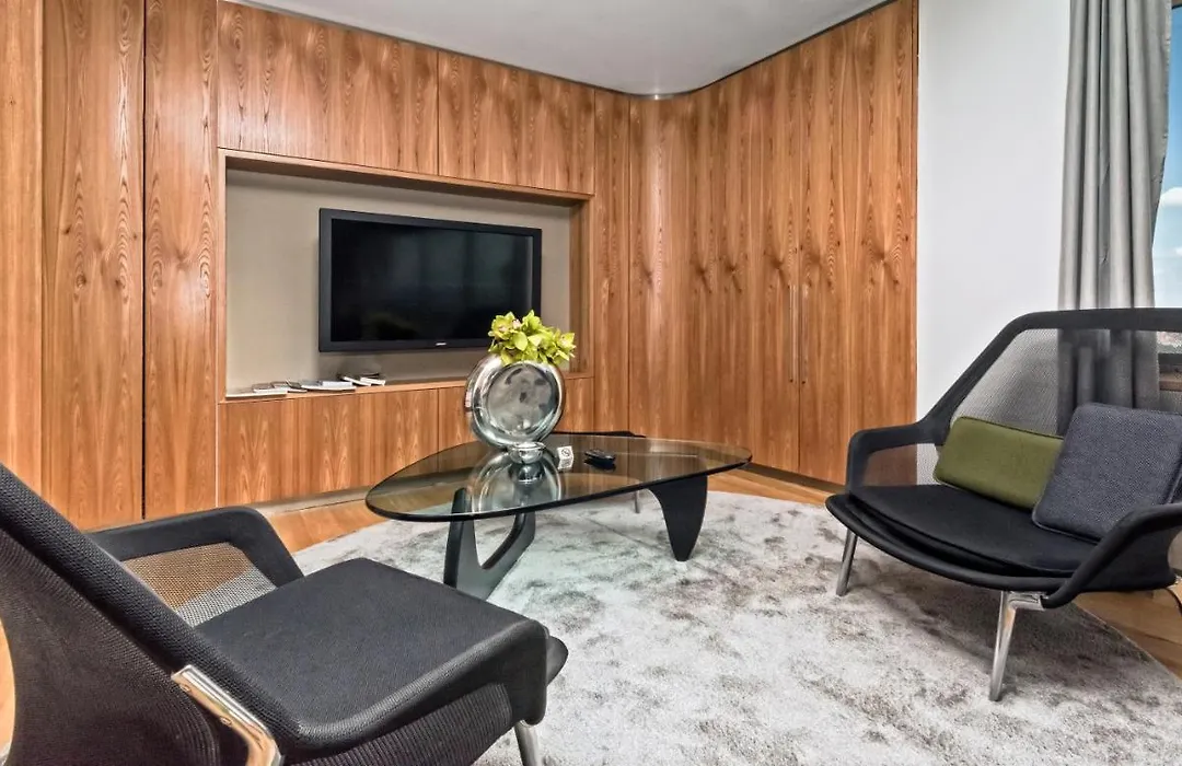 One Room Hotel-1